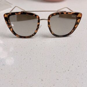 Quay Turtle Sunglasses with case